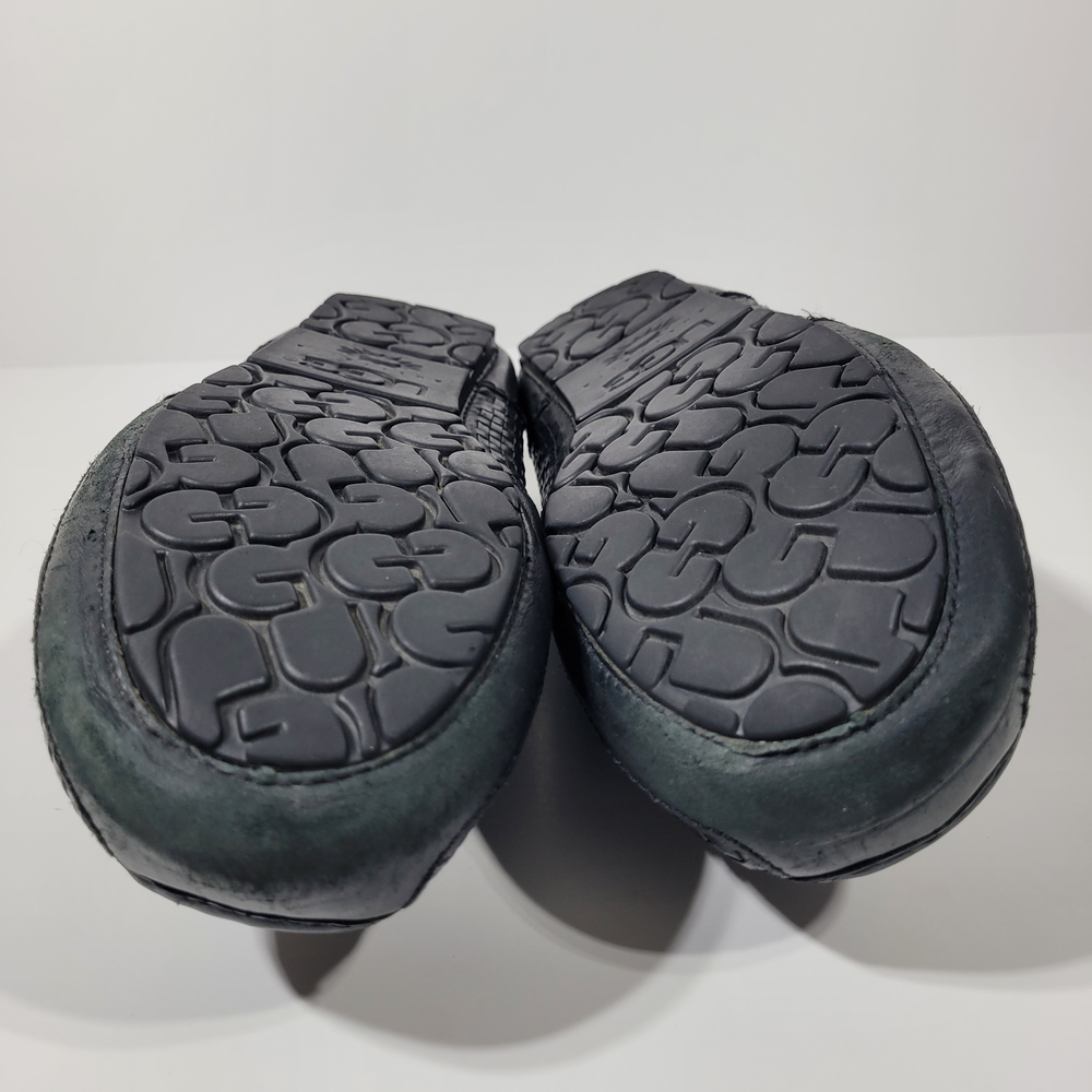 UGG Men’s Black Woven Leather Slip-On Loafers - Picture 13 of 16